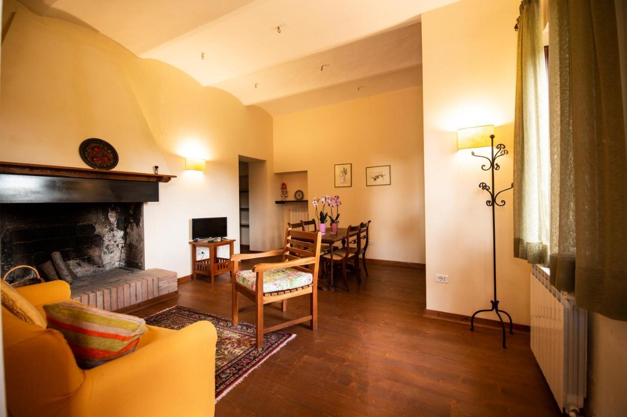 Agriturismo Lago Di Mezzano Valentano Luaran gambar