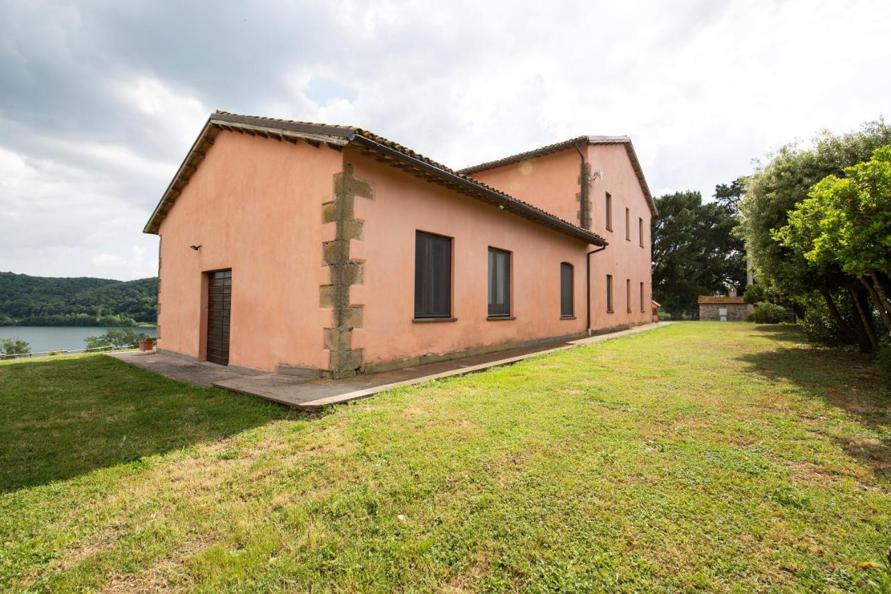Agriturismo Lago Di Mezzano Valentano Luaran gambar