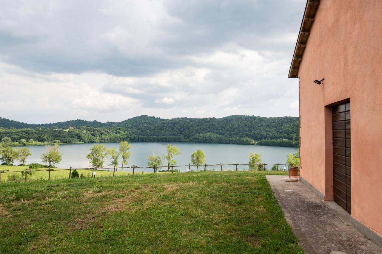 Agriturismo Lago Di Mezzano Valentano Luaran gambar