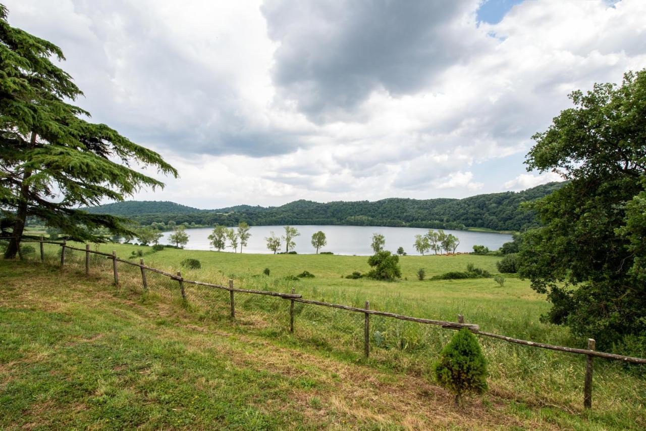 Agriturismo Lago Di Mezzano Valentano Luaran gambar
