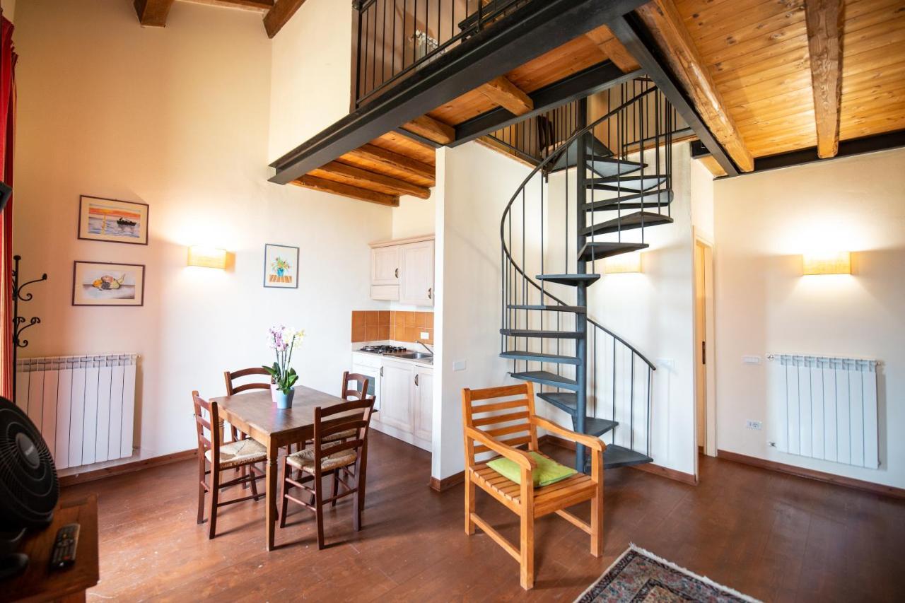 Agriturismo Lago Di Mezzano Valentano Luaran gambar