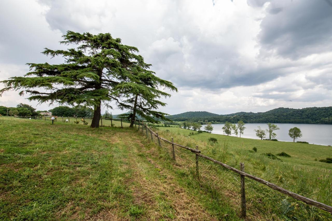 Agriturismo Lago Di Mezzano Valentano Luaran gambar