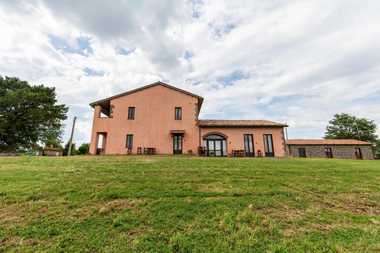 Agriturismo Lago Di Mezzano Valentano Luaran gambar