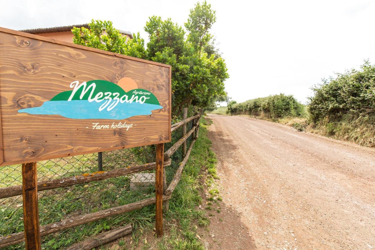 Agriturismo Lago Di Mezzano Valentano Luaran gambar