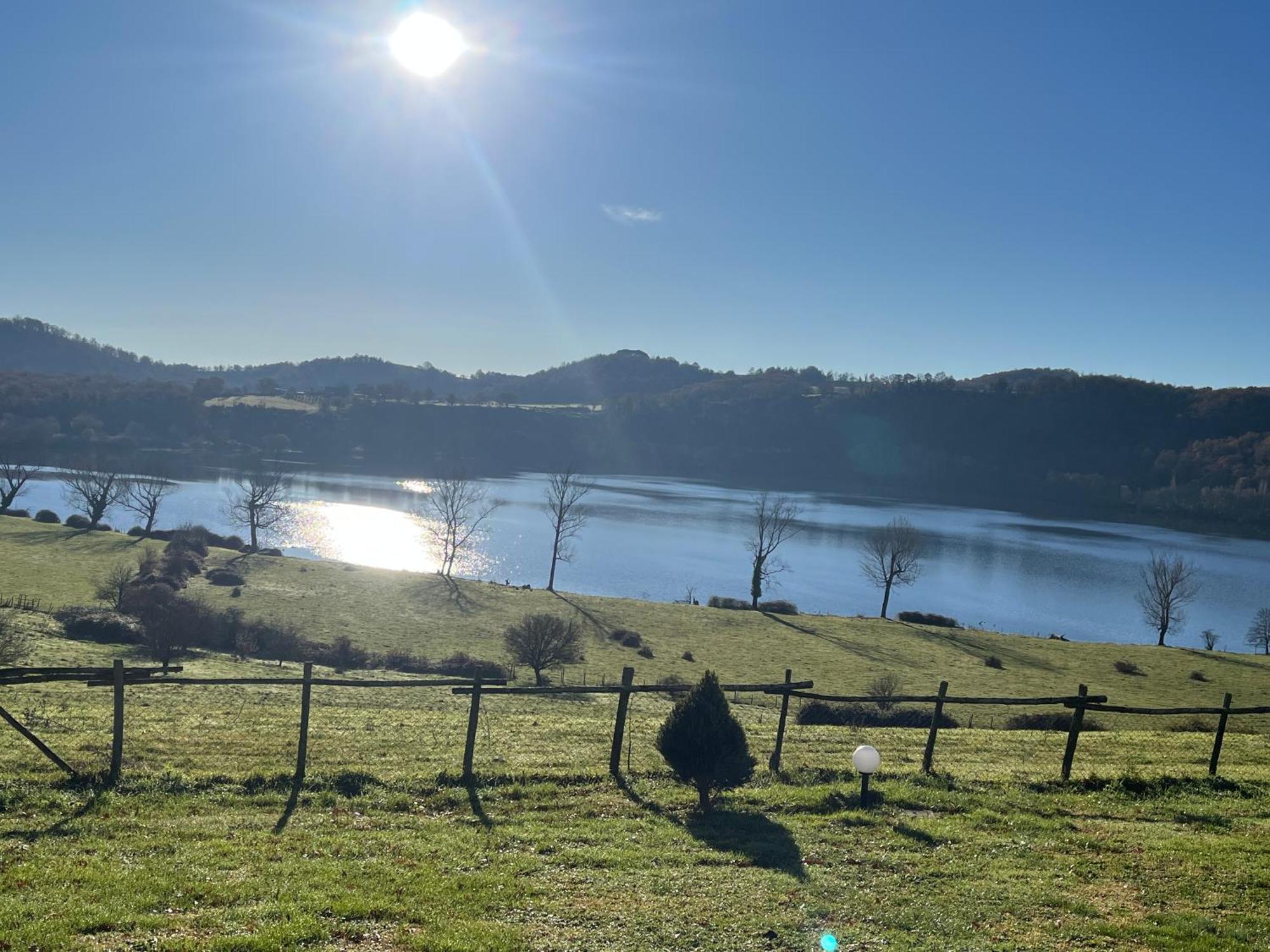 Agriturismo Lago Di Mezzano Valentano Luaran gambar