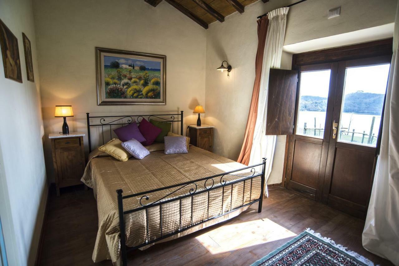 Agriturismo Lago Di Mezzano Valentano Luaran gambar